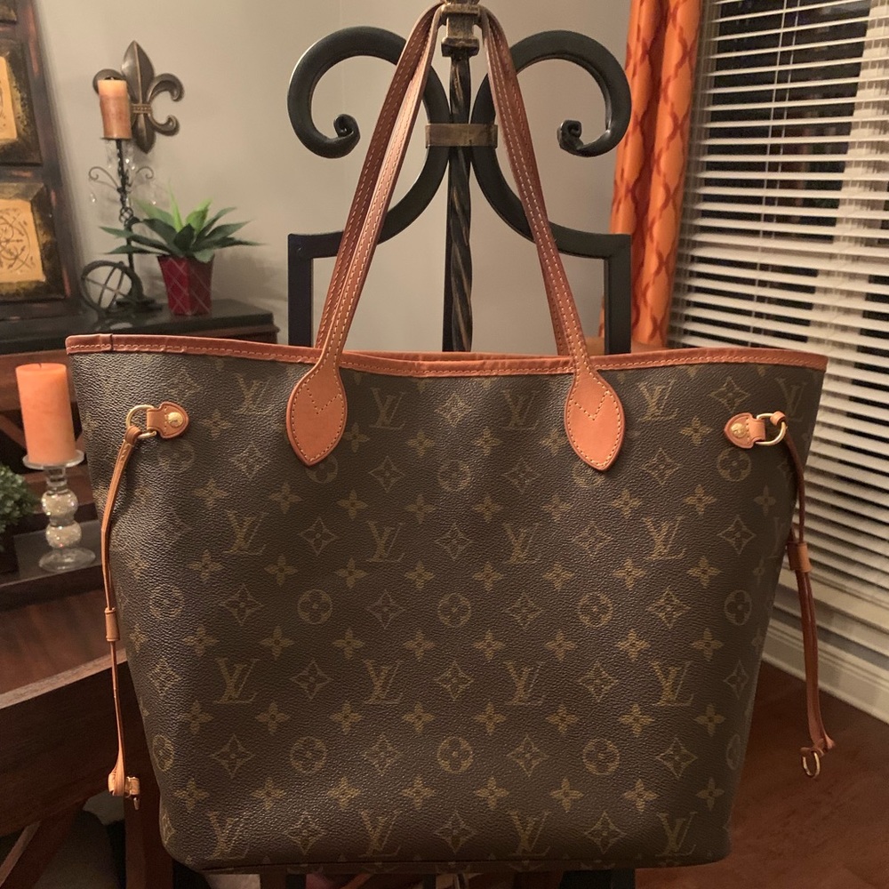 Louis Vuitton Neverfull MM
